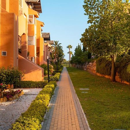 Beautiful 2-Bed Apartment In Casares Costa Bahia de Casares Exterior photo