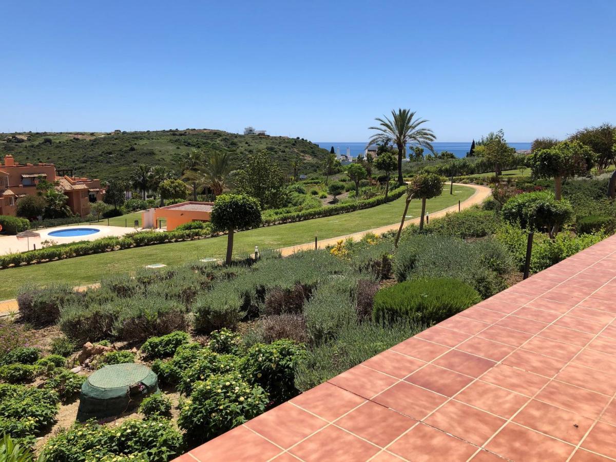 Beautiful 2-Bed Apartment In Casares Costa Bahia de Casares Exterior photo